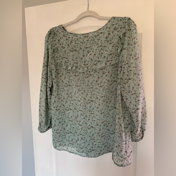 Gap floral peasant shirt - Picture 2 of 4